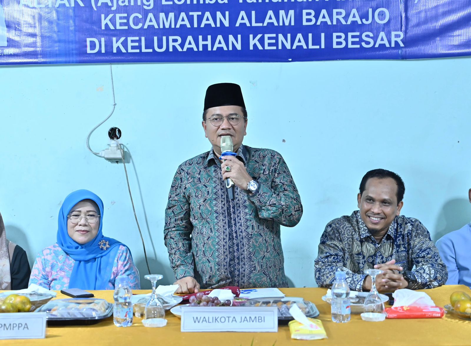 image-content