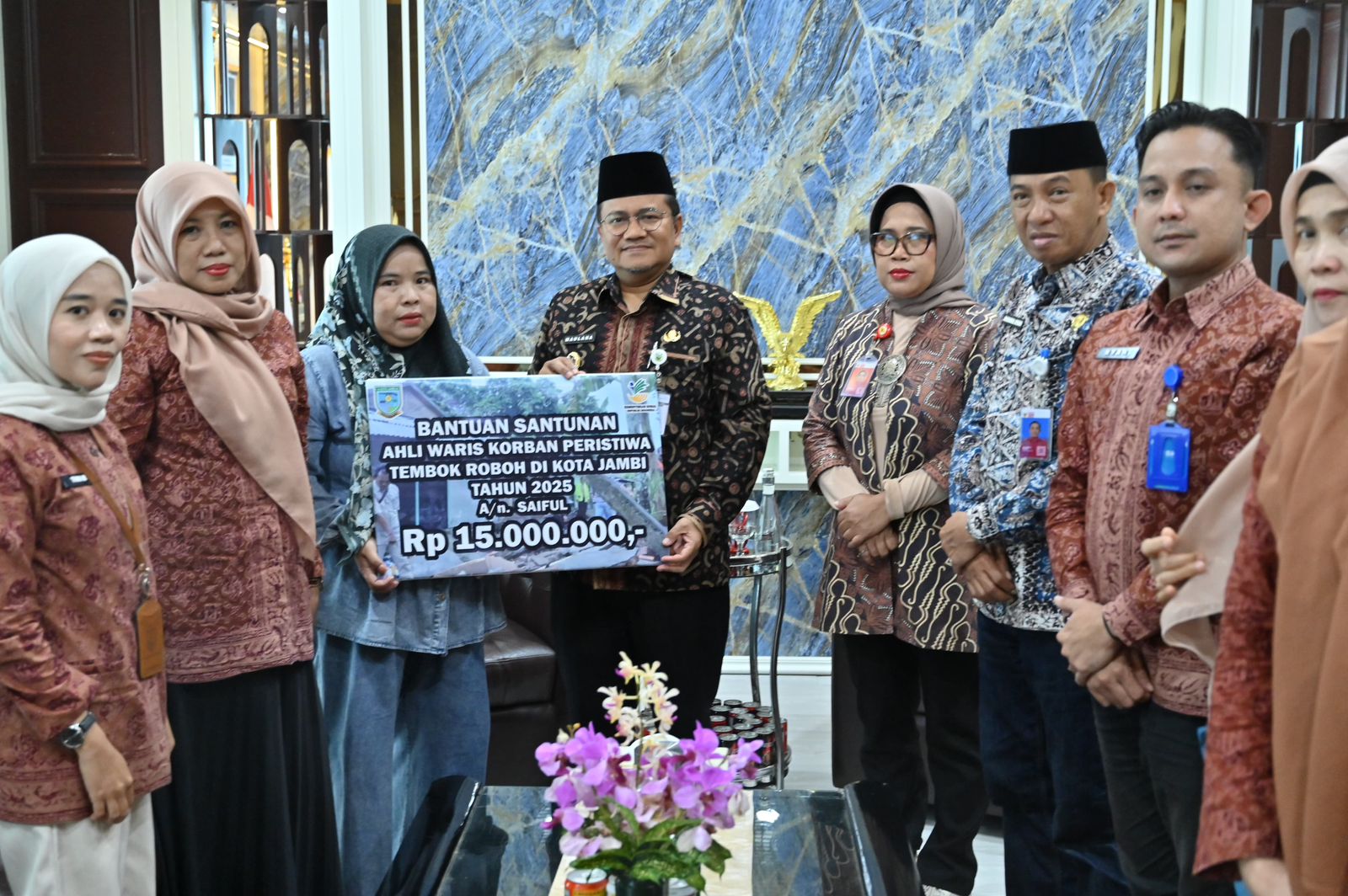 image-content