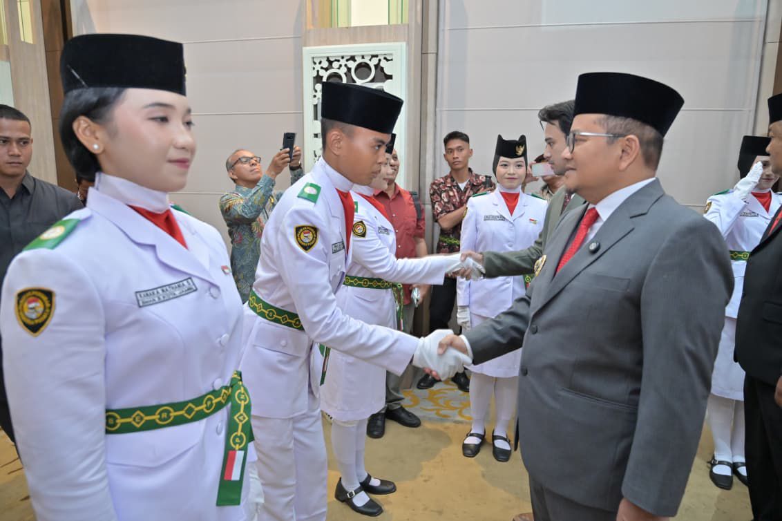 image-content
