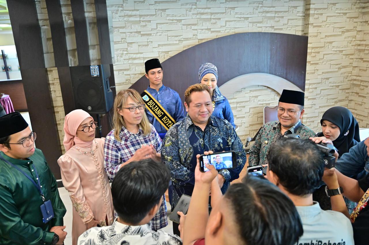 image-content