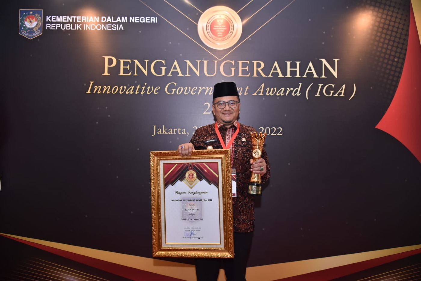 cover Kota Jambi Kembali Raih Penghargaan Innovative Government Award