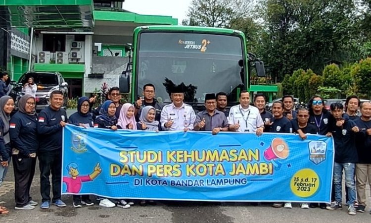 cover Wawako Maulana Lepas Studi Tiru Diskominfo Kota Jambi Bersama Iwako Jambi