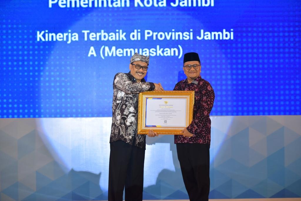 cover Raih Predikat Memuaskan, Kota Jambi Kembali Wakili Jambi Raih Penghargaan Kearsipan Tingkat Nasional