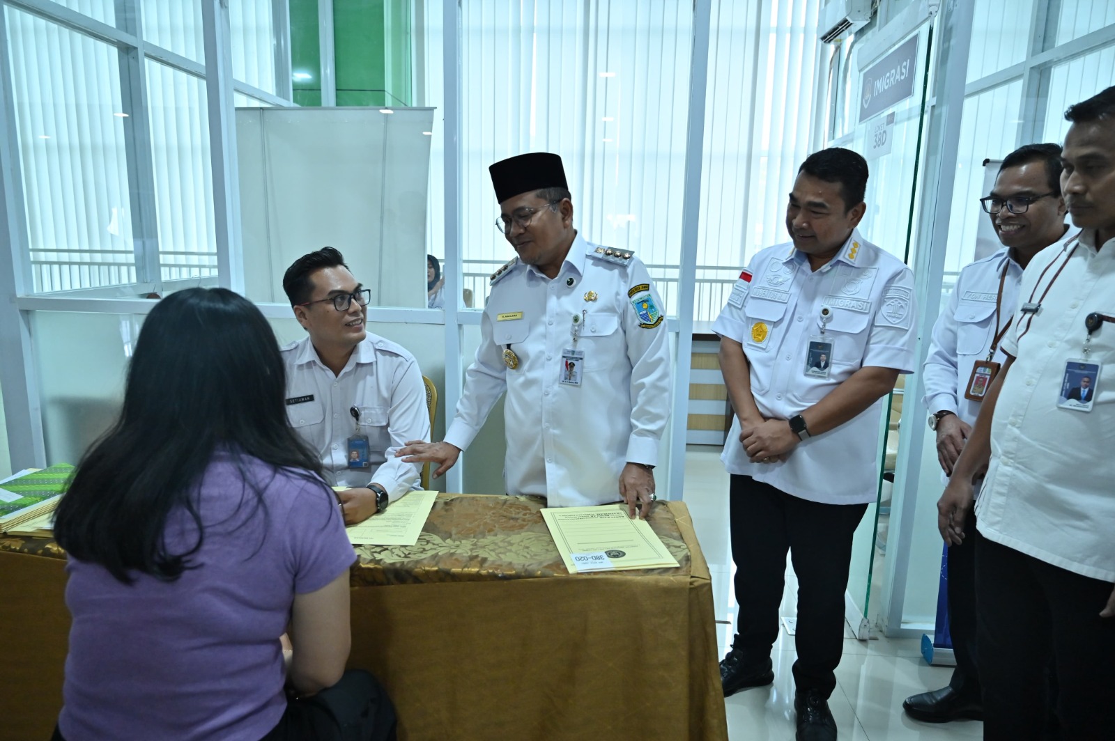 image-content