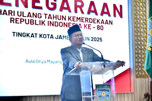 cover Sukses Kibarkan Sang Merah Putih, Wali Kota Maulana: “Alhamdulillah, Paskibraka Tuntaskan Tugas dengan Sempurna”