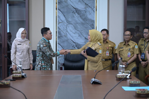 cover Komitmen Berikan Layanan Terbaik, Pemkot Jambi dan Bank Mitra Tandatangani Kesepakatan Bersama