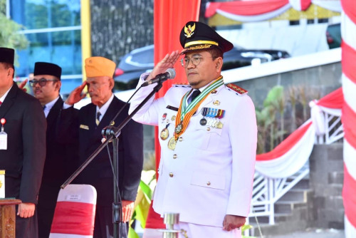 cover Berlangsung Sukses dan Khidmat, Wali Kota Maulana Pimpin Upacara HUT ke-80 RI di Balaikota Jambi