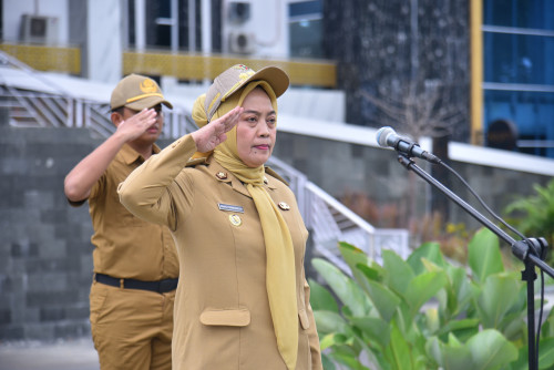 cover Pimpin Apel Terakhir Dihadapan ASN, Pj Wali Kota Jambi Titip Jaga Kekompakan Untuk Bangun Kota Jambi