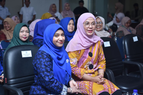 cover Transformasi Posyandu : Kolaborasi Kota Jambi dan Program Kampung Bahagia Tuai Apresiasi di Raker Posyandu